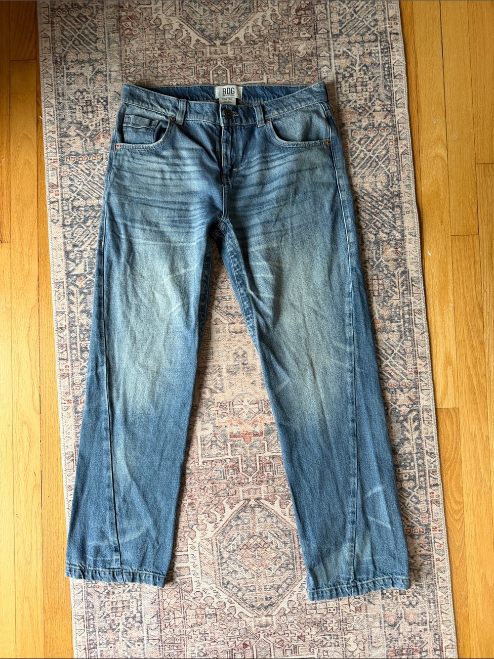 BDG twisted seam Straight Leg Jeans in Light Blue Wash